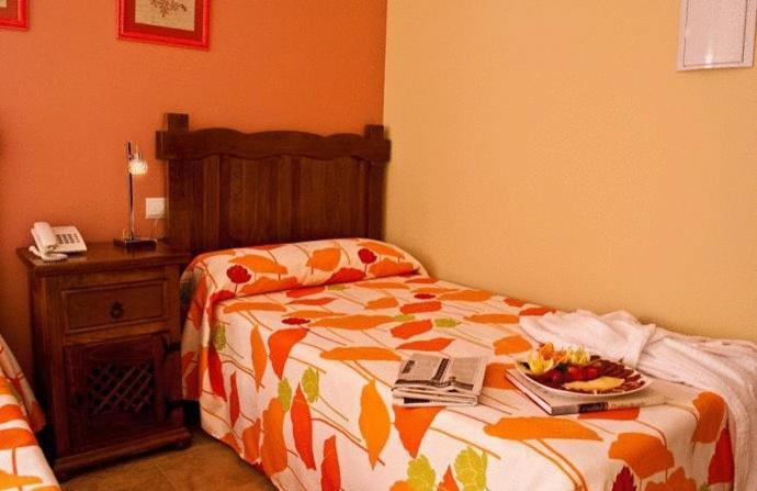 Hotel Rural Miguel Angel Alcaracejos Rum bild